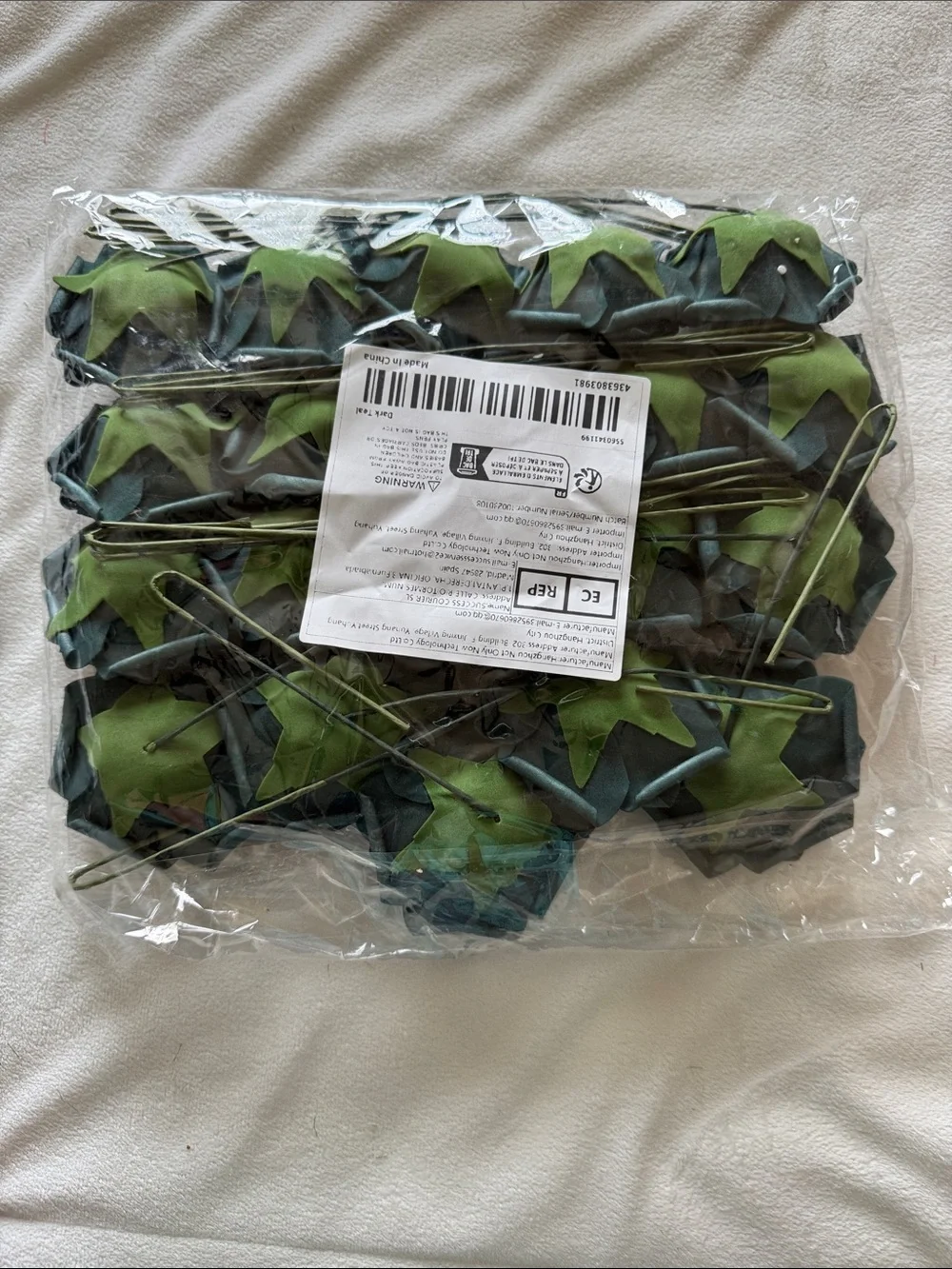 Artificial roses